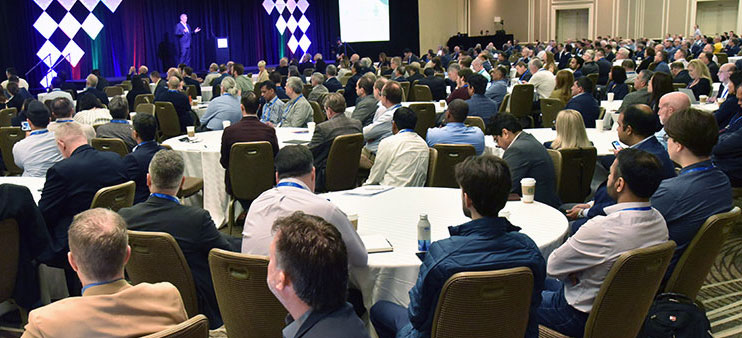 0225nduursema-audience-wide-6391cr